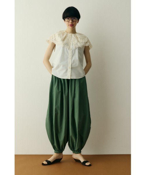 Nylon balloon pants / ナイロンバルーンパンツ（スラックス）｜HeRIN
