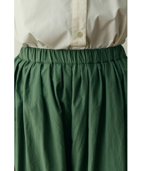 HeRIN.CYE(ヘリンドットサイ)の「Nylon balloon pants / ナイロンバルーンパンツ(スラックス・レディース・オフホワイト/ブラック/カーキ・38/36)」の12枚目の写真