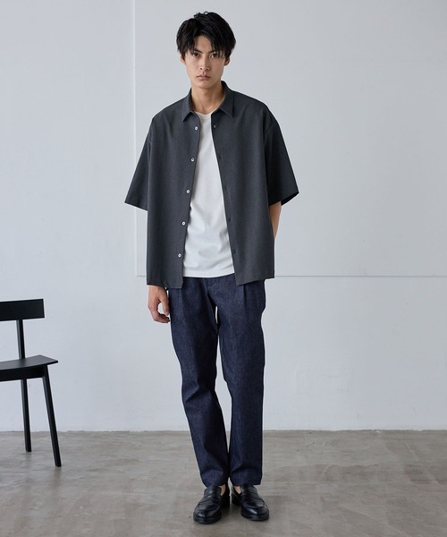 UNITED TOKYO（ユナイテッドトウキョウ）の「【日本製温度調整素材】アウトラスト レギュラーカラーシャツ　｜夏服/オフィスカジュアル/ビジネス/ウォッシャブル/ストレッチ/速乾（シャツ/ブラウス・メンズ・ダークグレー/ライトグレー/ホワイト/ストライプ・1/3/2）」の13枚目の写真