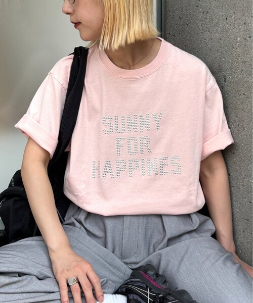 CIAOPANIC TYPY（チャオパニックティピー）の「【ユニセックス】アシッドウォッシュ加工スタッズロゴTEE（Tシャツ/カットソー・レディース・ブラック/ピンク/イエロー・MEDIUM/LARGE）」の3枚目の写真