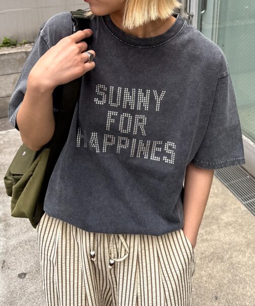 CIAOPANIC TYPY（チャオパニックティピー）の「【ユニセックス】アシッドウォッシュ加工スタッズロゴTEE（Tシャツ/カットソー・レディース・ブラック/ピンク/イエロー・MEDIUM/LARGE）」の7枚目の写真