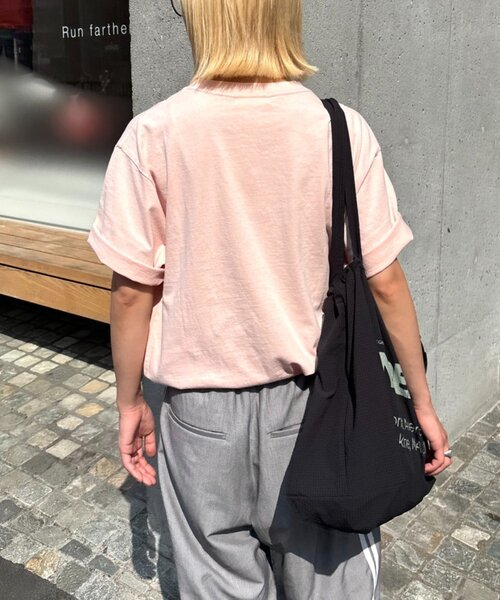 CIAOPANIC TYPY（チャオパニックティピー）の「【ユニセックス】アシッドウォッシュ加工スタッズロゴTEE（Tシャツ/カットソー・レディース・ブラック/ピンク/イエロー・MEDIUM/LARGE）」の15枚目の写真