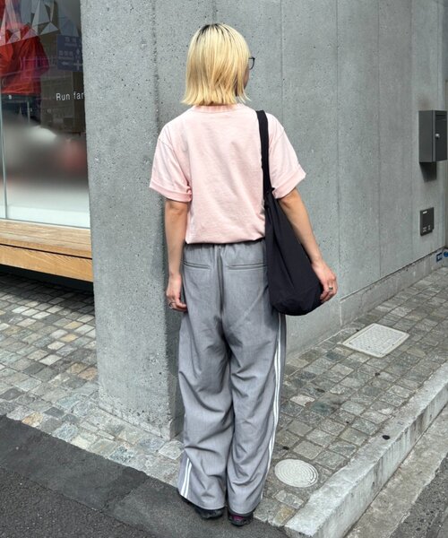 CIAOPANIC TYPY（チャオパニックティピー）の「【ユニセックス】アシッドウォッシュ加工スタッズロゴTEE（Tシャツ/カットソー・レディース・ブラック/ピンク/イエロー・MEDIUM/LARGE）」の18枚目の写真
