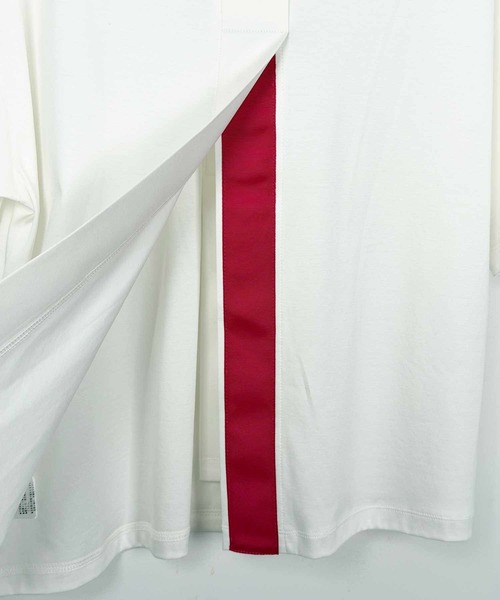 PICCIN(ピッチン)の「前後スリットプルオーバー(Tシャツ/カットソー・レディース・イエロー系その他/レッド系その他/ブラック系その他・M)」の4枚目の写真