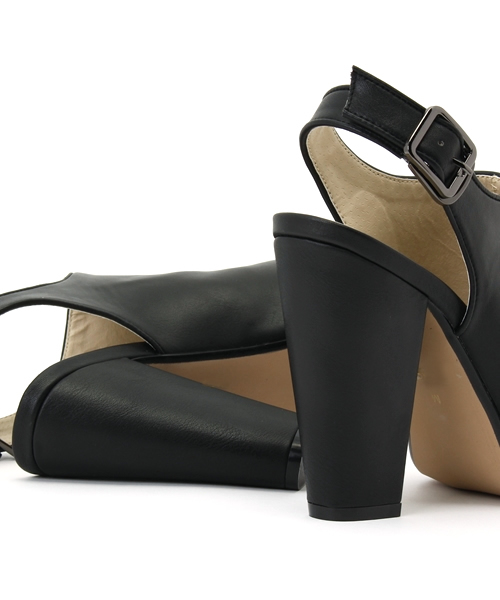 22 OCTOBRE(ヴァンドゥ-オクトーブル)の「【Domani 5月号掲載】ブーサン(サンダル・レディース・ブラック/ベージュ・LARGE/MEDIUM)」の8枚目の写真