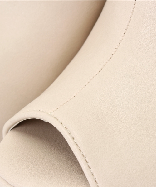 22 OCTOBRE(ヴァンドゥ-オクトーブル)の「【Domani 5月号掲載】ブーサン(サンダル・レディース・ブラック/ベージュ・LARGE/MEDIUM)」の11枚目の写真