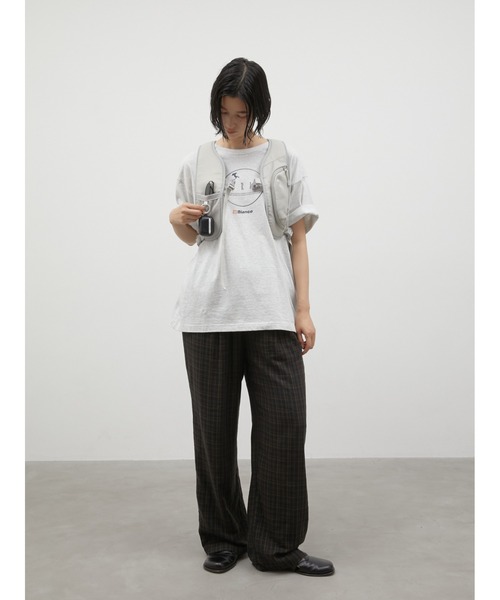 LA PEAU DE GEM(ラポドゥジェム)の「【LA PEAU DE GEM】beans tee/ビーンズT(Tシャツ/カットソー・レディース・グレー・FREE)」の11枚目の写真