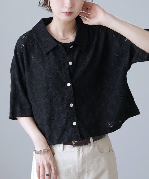 Yeoun(ヨウン)の「レース楊柳シャツトップス(シャツ/ブラウス・レディース・オフホワイト/ミント/ブラック・M)」の2枚目の写真
