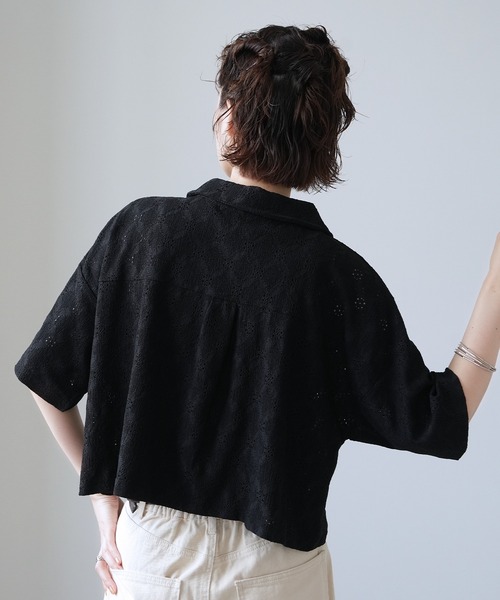 Yeoun(ヨウン)の「レース楊柳シャツトップス(シャツ/ブラウス・レディース・オフホワイト/ミント/ブラック・M)」の18枚目の写真