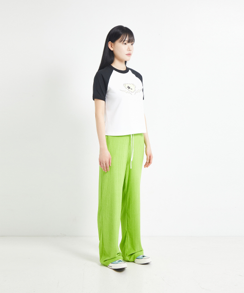 COTTONREBIRTHCLUB(コットンリバースクラブ)の「サンダーラグラングラフィックTシャツ(ブラック)(Tシャツ/カットソー・レディース・その他・FREE)」の3枚目の写真