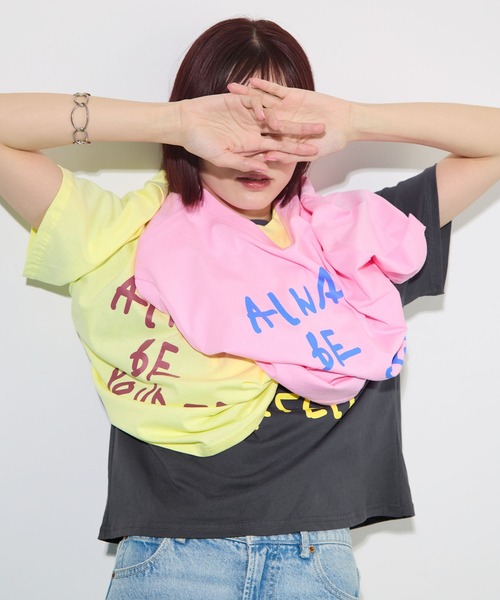 ABYS(アビス)の「【オリジナルタグ付き】配色ロゴプリントTシャツ(Tシャツ/カットソー・レディース・チャコールグレー/ピンク/ライトイエロー・FREE)」の11枚目の写真