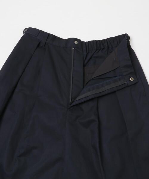 EKAL(エカル)の「撥水チノバミューダパンツ(その他パンツ・レディース・キャメル/ブラック・ONE)」の22枚目の写真