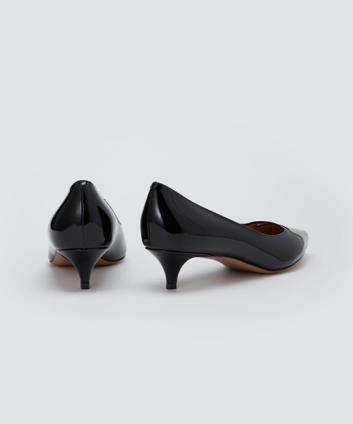 PELLICO(ペリーコ)の「ANIMA アネッリ エナメル パンプス 3.5cm BLACK(パンプス・レディース・ブラック・38/37.5/37/36.5/35.5/35/36)」の5枚目の写真