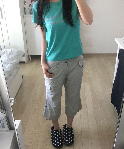 ITZAVIBE(イッザバイブ)の「502 GLITTER LETTERING T SHIRT - MINT(Tシャツ/カットソー・レディース・その他・FREE)」の2枚目の写真