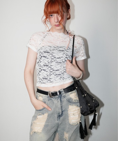 IMARI(イマリ)の「【 IMARI / イマリ 】 レース クロップド トップス(Tシャツ/カットソー・レディース・ホワイト/ブラック・FREE)」の1枚目の写真