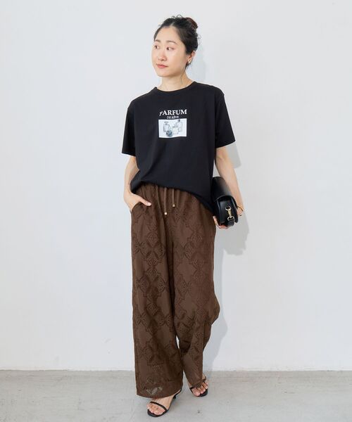 le.coeur blanc(ルクールブラン)の「PARFUM TEE(Tシャツ/カットソー・レディース・ブラック/オフホワイト・38)」の6枚目の写真