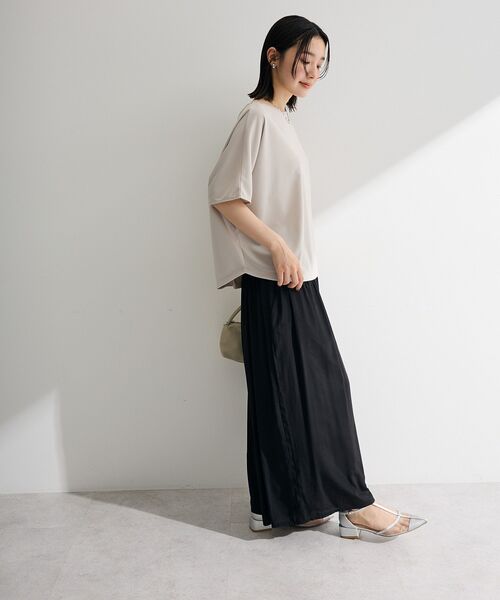 Green Parks(グリーンパークス)の「【優秀ブラウス】【吸水速乾・抗菌防臭・毛玉防止】マルチ機能バックデザインブラウス(Tシャツ/カットソー・レディース・グリーン系その他3/グレイッシュベージュ/ストライプ/ブラック/ドット・FREE)」の22枚目の写真