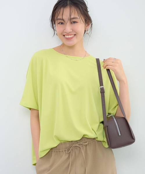 Green Parks(グリーンパークス)の「【優秀ブラウス】【吸水速乾・抗菌防臭・毛玉防止】マルチ機能バックデザインブラウス(Tシャツ/カットソー・レディース・グリーン系その他3/グレイッシュベージュ/ストライプ/ブラック/ドット・FREE)」の4枚目の写真
