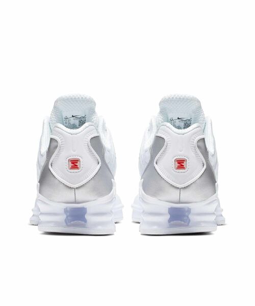 NIKE(ナイキ)の「ナイキ ショックス TL ウィメンズシューズ / Nike Shox TL Women's Shoes AR3566-100 White(スニーカー・レディース・ホワイト・26/25.5/25/22.5/24.5/23.5/23/22/24)」の6枚目の写真