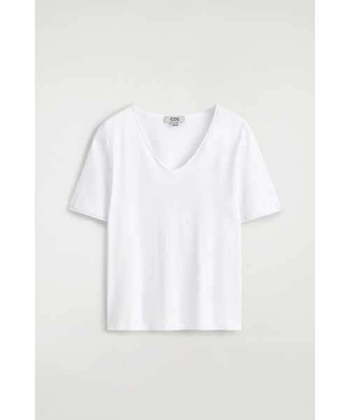 COS（コス）の「UネックライトウェイトコットンTシャツ（Tシャツ/カットソー・レディース・ブラウン/ホワイト系・L/XS/S/XL/M）」の7枚目の写真