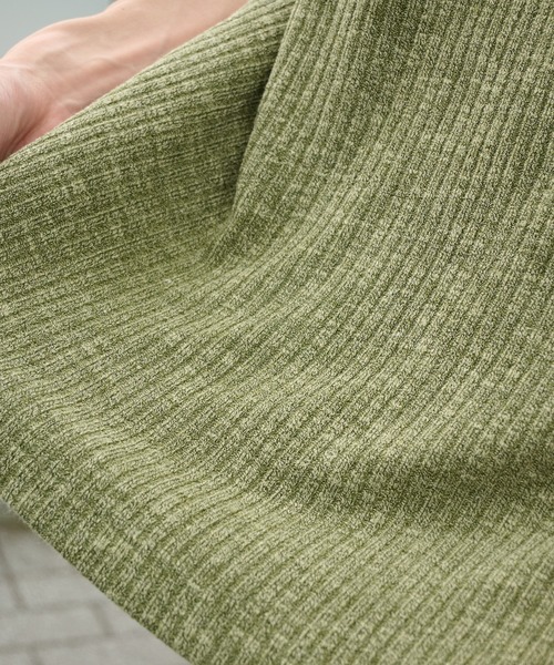 Perushu(ペルーシュ)の「Henley Neck Rib Knit Tops/ヘンリーネックリブニットトップス(Tシャツ/カットソー・メンズ・チャコールグレー/ダークグリーン/ネイビー/ベージュ・MEDIUM/LARGE)」の6枚目の写真