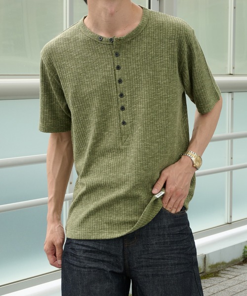 Perushu(ペルーシュ)の「Henley Neck Rib Knit Tops/ヘンリーネックリブニットトップス(Tシャツ/カットソー・メンズ・チャコールグレー/ダークグリーン/ネイビー/ベージュ・MEDIUM/LARGE)」の19枚目の写真