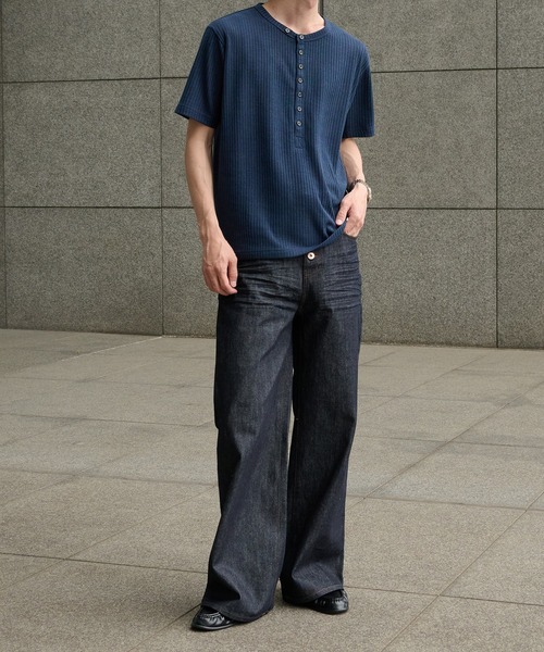 Perushu(ペルーシュ)の「Henley Neck Rib Knit Tops/ヘンリーネックリブニットトップス(Tシャツ/カットソー・メンズ・チャコールグレー/ダークグリーン/ネイビー/ベージュ・MEDIUM/LARGE)」の16枚目の写真