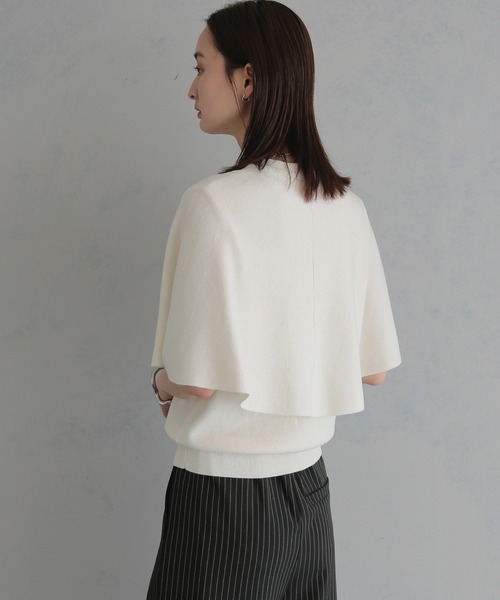 &g'aime(アンジェム)の「【&g'aime 】ケープニット Cape Knit Top(ニット/セーター・レディース・レッド/オフホワイト/ブラック/ブラウン・FREE)」の12枚目の写真