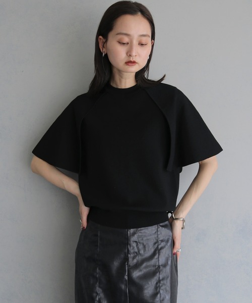 &g'aime(アンジェム)の「【&g'aime 】ケープニット Cape Knit Top(ニット/セーター・レディース・レッド/オフホワイト/ブラック/ブラウン・FREE)」の17枚目の写真