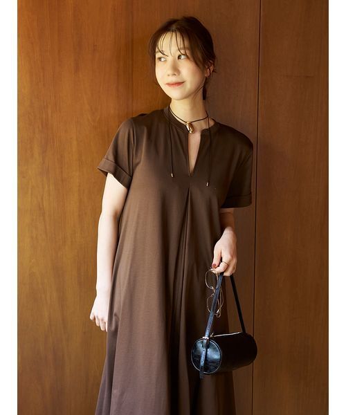 emmi(エミ)の「フェイクレザーチューブミニバッグ(ショルダーバッグ・レディース・イエロー/ブラウン/ブラック・F)」の9枚目の写真