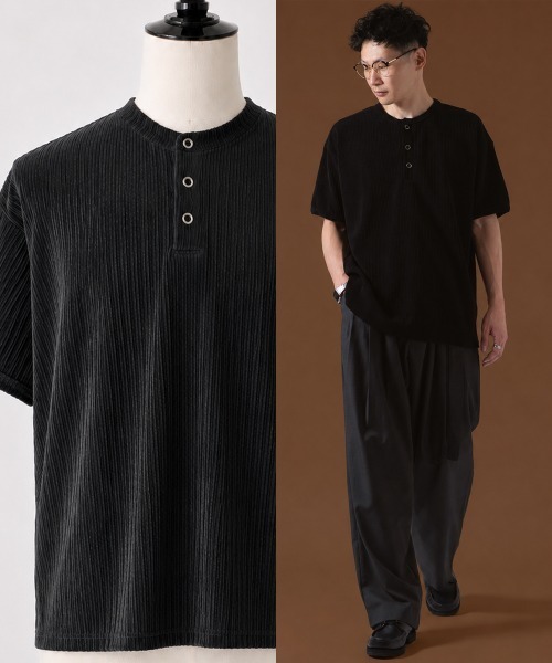 OXA(オグザ)の「ベロア調 半袖ヘンリーネックTシャツ カットソー OXA(Tシャツ/カットソー・メンズ・ブラック/ホワイト・FREE)」の2枚目の写真