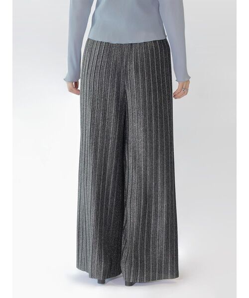 :ETHROF(イーサオブ)の「SOFT GLOW PLEATED WIDE PANTS(その他パンツ・レディース・シルバー/ブラック・FREE)」の14枚目の写真