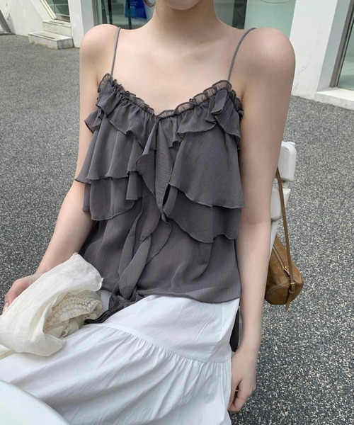 FAVORITO(ファヴォリート)の「フリルキャミソール(キャミソール・レディース・ホワイト/ブラック/グレー・F)」の18枚目の写真