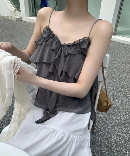 FAVORITO(ファヴォリート)の「フリルキャミソール(キャミソール・レディース・ホワイト/ブラック/グレー・F)」の19枚目の写真
