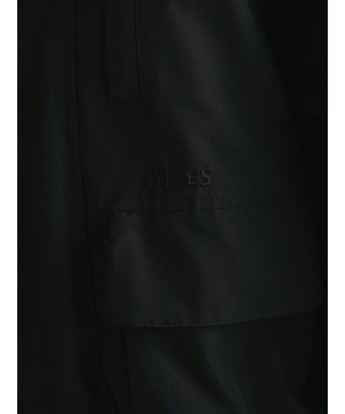 MIESROHE(ミースロエ)の「フーデッドユーティリティーブルゾン(ブルゾン・レディース・ブラック/ホワイト・0/1)」の14枚目の写真