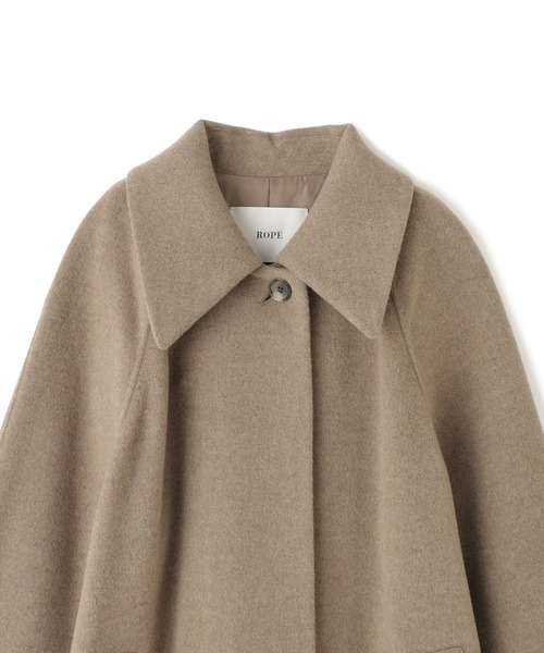 ROPE'(ロペ)の「カシミヤブレンドリバーステンカラーコート(ロング丈)(ステンカラーコート・レディース・ダークブラウン/ベージュ系その他2・FREE)」の14枚目の写真