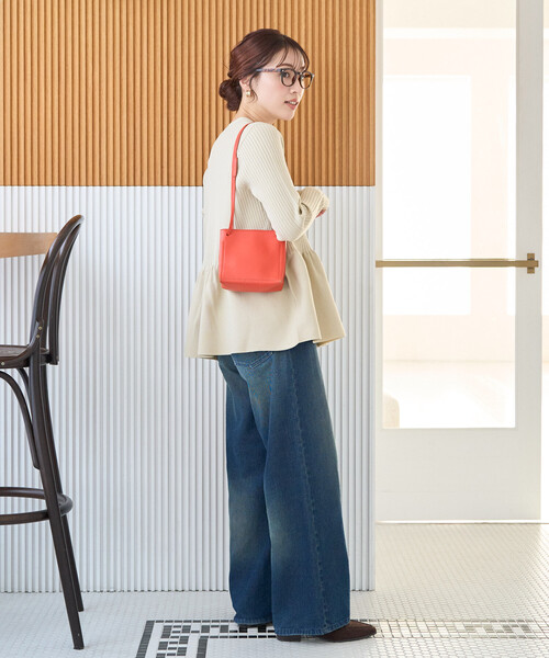 FREAK'S STORE(フリークスストア)の「限定展開 <ウォッシャブル>ペプラム Vネック ボタン ニット カーディガン(カーディガン/ボレロ・レディース・ブラウン/オリーブ/コーラルピンク/ブラック/ネイビー/ナチュラル・フリ-)」の14枚目の写真