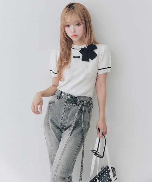 OLIVE des OLIVE(オリーブデオリーブ)の「キラキラロゴストレッチデニムパンツ(デニムパンツ・レディース・サックスブルー/グレー・MEDIUM/SMALL)」の10枚目の写真