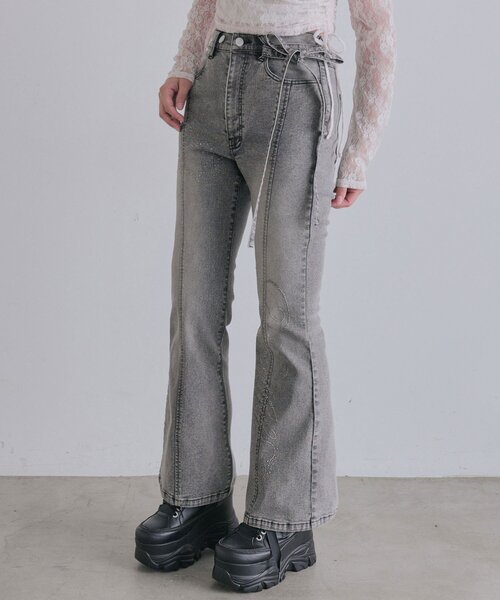 OLIVE des OLIVE(オリーブデオリーブ)の「キラキラロゴストレッチデニムパンツ(デニムパンツ・レディース・サックスブルー/グレー・MEDIUM/SMALL)」の14枚目の写真