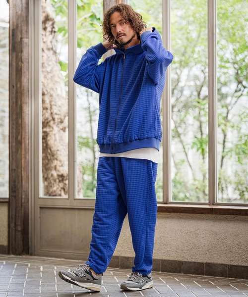 CAMBIO(カンビオ)の「mpa4226-Quilt Jacquard Zip Hoodie ジップパーカー(CAM26AW-012)(パーカー・メンズ・ブルー/ブラック/チャコール・S/L/M)」の7枚目の写真
