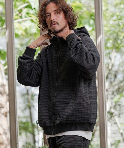 CAMBIO(カンビオ)の「mpa4226-Quilt Jacquard Zip Hoodie ジップパーカー(CAM26AW-012)(パーカー・メンズ・ブルー/ブラック/チャコール・S/L/M)」の9枚目の写真