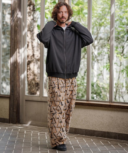 CAMBIO(カンビオ)の「mpa4226-Quilt Jacquard Zip Hoodie ジップパーカー(CAM26AW-012)(パーカー・メンズ・ブルー/ブラック/チャコール・S/L/M)」の12枚目の写真