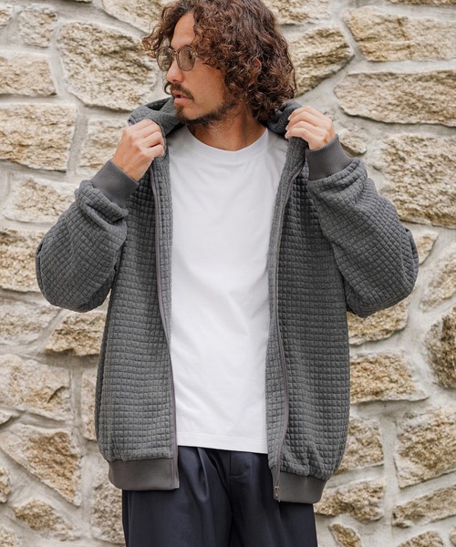 CAMBIO(カンビオ)の「mpa4226-Quilt Jacquard Zip Hoodie ジップパーカー(CAM26AW-012)(パーカー・メンズ・ブルー/ブラック/チャコール・S/L/M)」の14枚目の写真