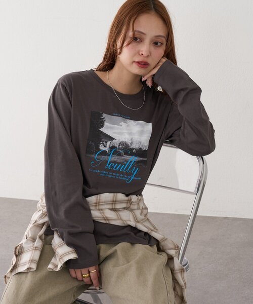 DISCOAT(ディスコート)の「モノクロフォトロゴTシャツ(Tシャツ/カットソー・レディース・チャコールグレー/オフホワイト/ベージュ系その他・FREE)」の9枚目の写真