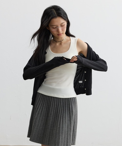 JOCOSA（ジョコサ）の「ウール混 ふんわり起毛 カップ付きタンクトップ（タンクトップ・レディース・ベージュ/ホワイト/チャコールグレー/グレー系その他・M/L）」の5枚目の写真