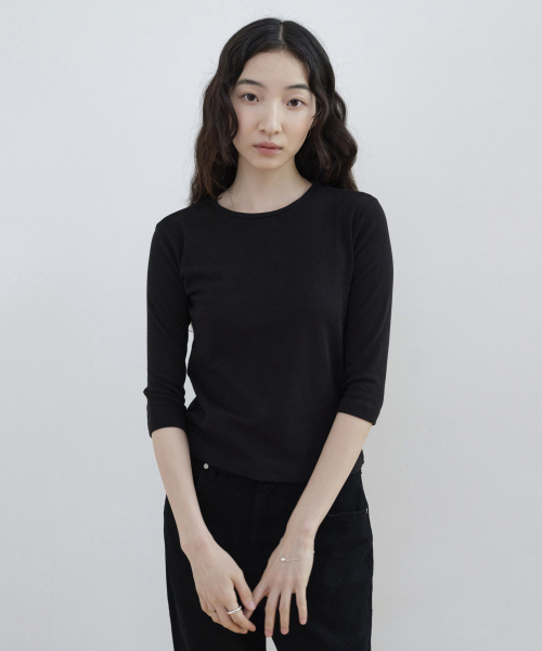 STEP AROUND(ステップアラウンド)の「ベーシック7分袖スリムTシャツ ブラック(Tシャツ/カットソー・レディース・その他・FREE)」の3枚目の写真