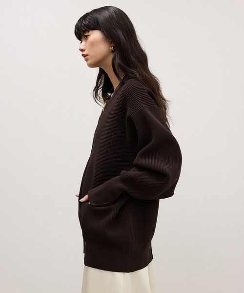 ADAM ET ROPE'(アダムエロペ)の「【WEB限定】・【定番】ジップニットカーディガン(カーディガン/ボレロ・レディース・ダークブラウン/ブラック/チャコールグレー・FREE)」の15枚目の写真