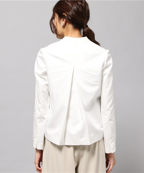 LIMITLESS LUXURY（リミットレスラグジュアリー）の「ノーカラージャケット◆（その他アウター・レディース・ベージュ/グレー/ホワイト・38/36）」の6枚目の写真
