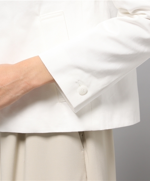 LIMITLESS LUXURY（リミットレスラグジュアリー）の「ノーカラージャケット◆（その他アウター・レディース・ベージュ/グレー/ホワイト・38/36）」の8枚目の写真