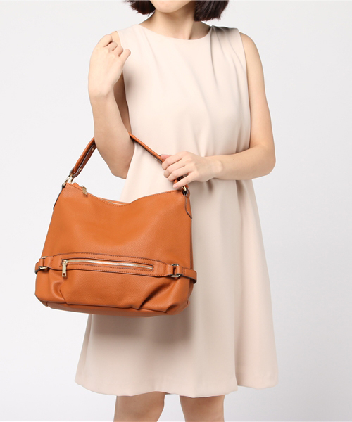 PLAIN CLOTHING（プレーンクロージング）の「フロントZIPトートバッグ/ショルダーバッグ【PLAIN CLOTHING】（トートバッグ・レディース・ブラック/ボルドー/キャメル/ネイビー/グレー・FREE）」の7枚目の写真